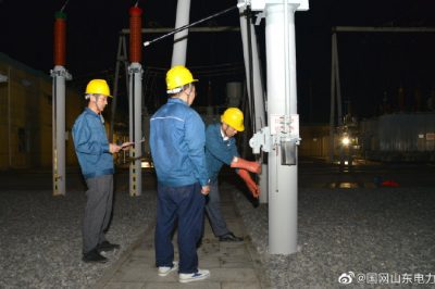 110千伏仲宮變電站強(qiáng)化設(shè)備的夜巡、特巡、節(jié)點(diǎn)測(cè)溫和隱患排查