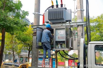 東路線24號桿新增400千伏安臺架變壓器