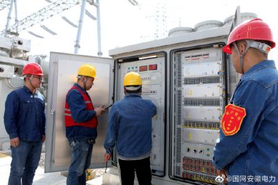 阜陽(yáng)供電公司對(duì)堯天湖變電站送電操作