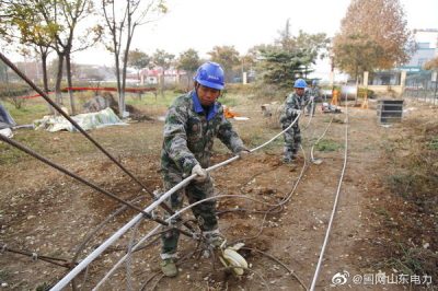 玫瑰鎮(zhèn)35千伏辛鄉(xiāng)線施工現(xiàn)場(chǎng)