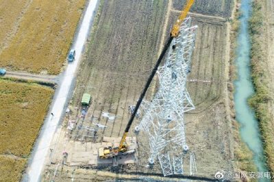 220千伏昭關(guān)至巢湖線路進(jìn)行改造施工