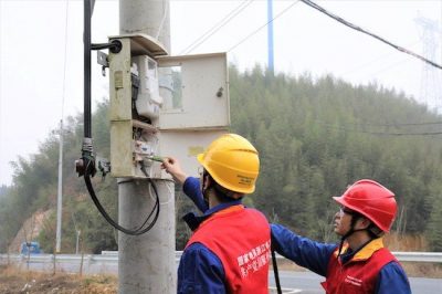 對(duì)電表箱、照明燈以及水泵等用電設(shè)備進(jìn)行全方面檢查