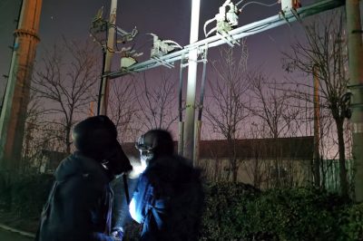 對轄區(qū)內(nèi)的線路、設備進行夜間高負荷時段紅外測溫工作